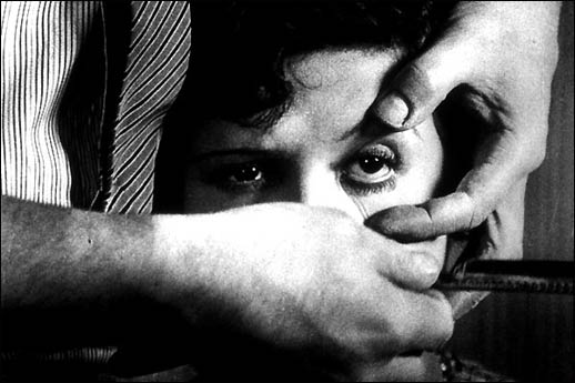 Un Chien Andalou